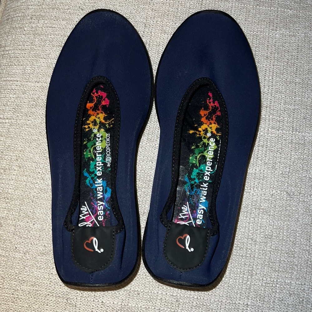Arcopedico flats….NWOT